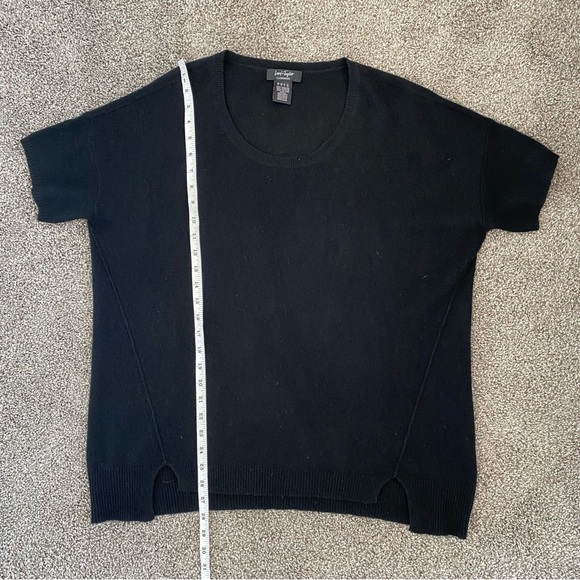 LORD & TAYLOR | 100% Cashmere Short Sleeve Sweater - Picture 5 of 5